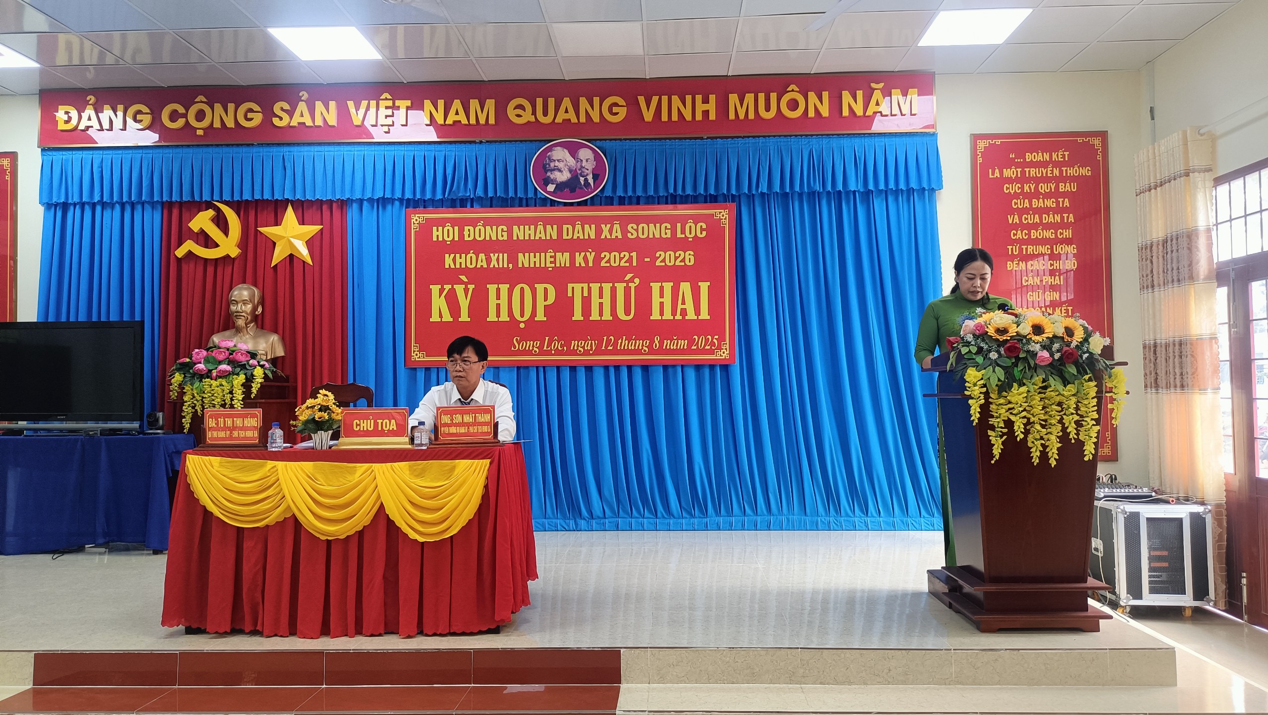 Hội đồng nhân dân xã Song lộc tổ chức kỳ họp thường lệ giữa năm 2025 (kỳ họp lần thứ 2) Hội đồng nhân dân xã khóa XII, nhiệm kỳ 2021 - 2026 