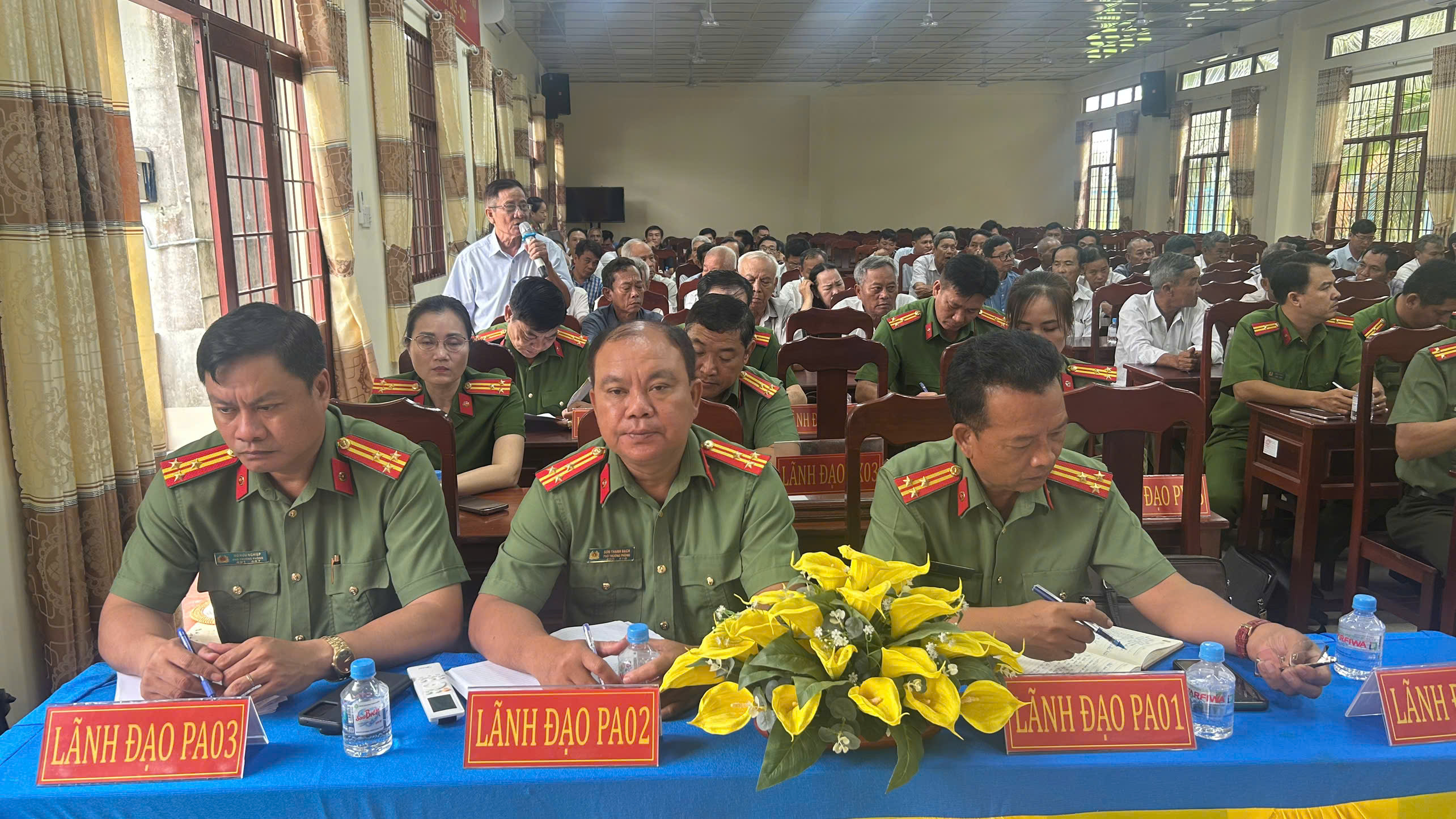 Xã Song Lộc tổ chức Hội nghị Diễn đàn Công an xã lắng nghe ý kiến nhân dân năm 2025