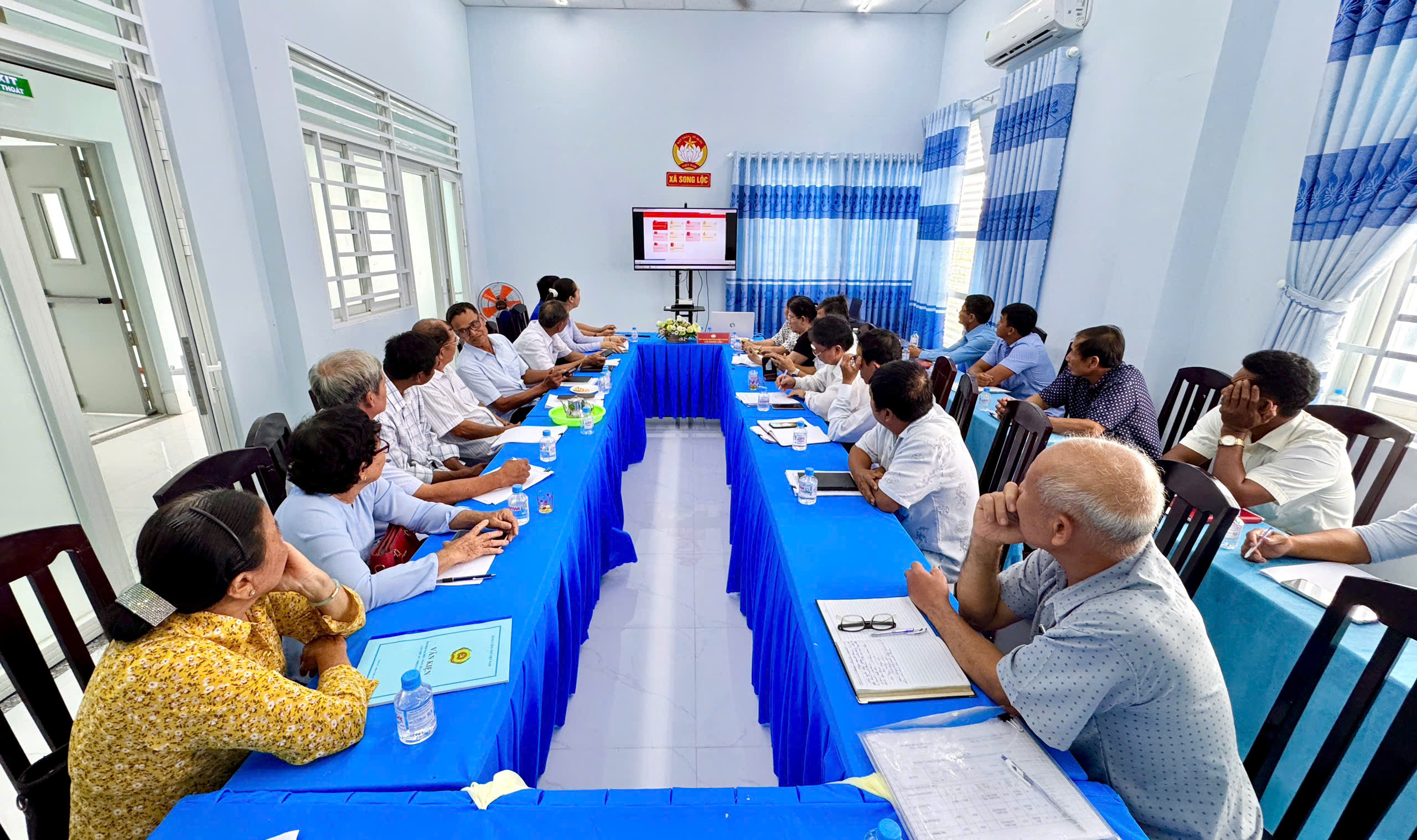 Mặt trận Tổ quốc xã Song Lộc tổ chức hội nghị triển khai nền tảng “Mặt trận số”