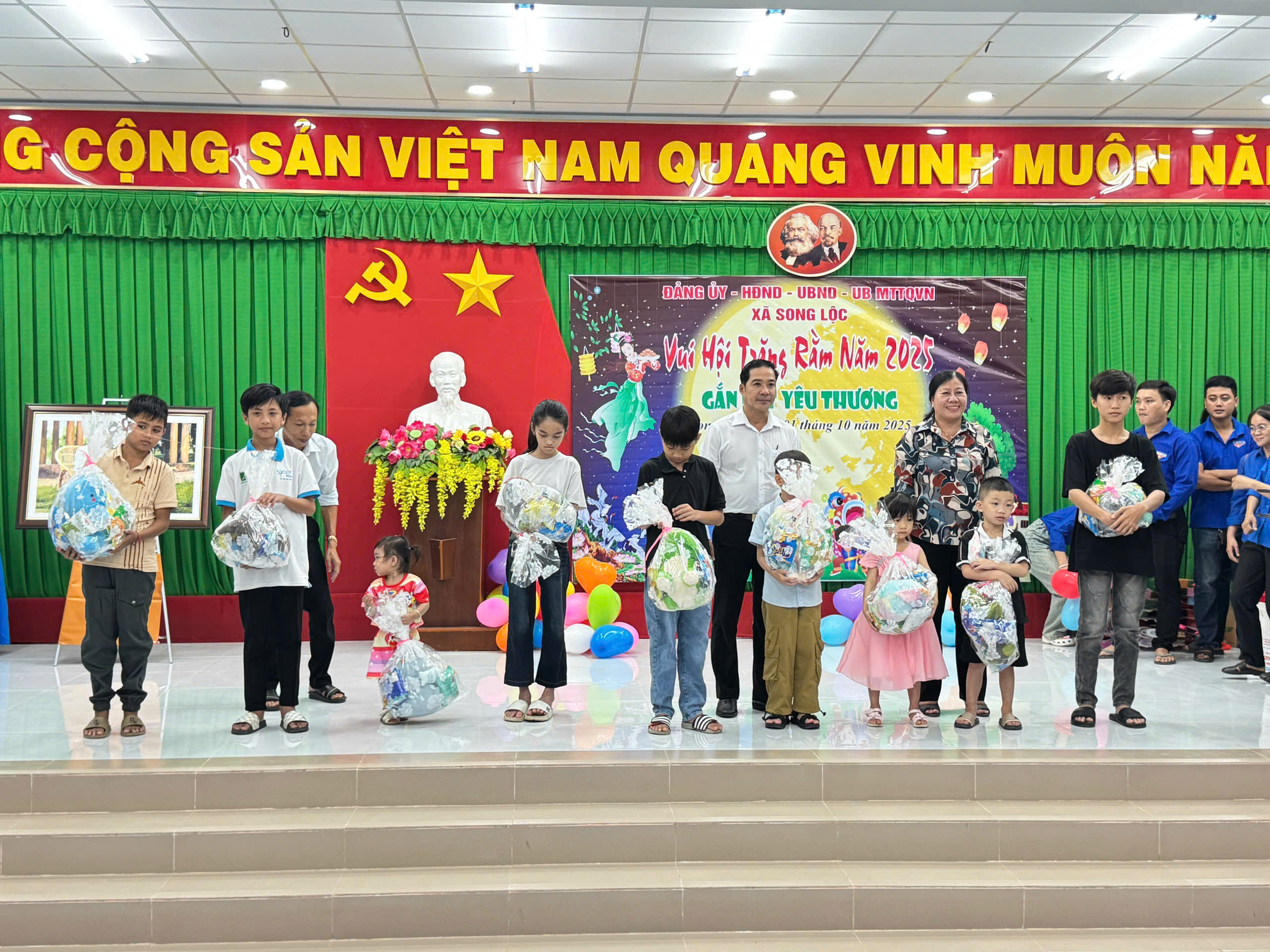 Vui Hội trăng rằm 2025 – Gắn kết yêu thương